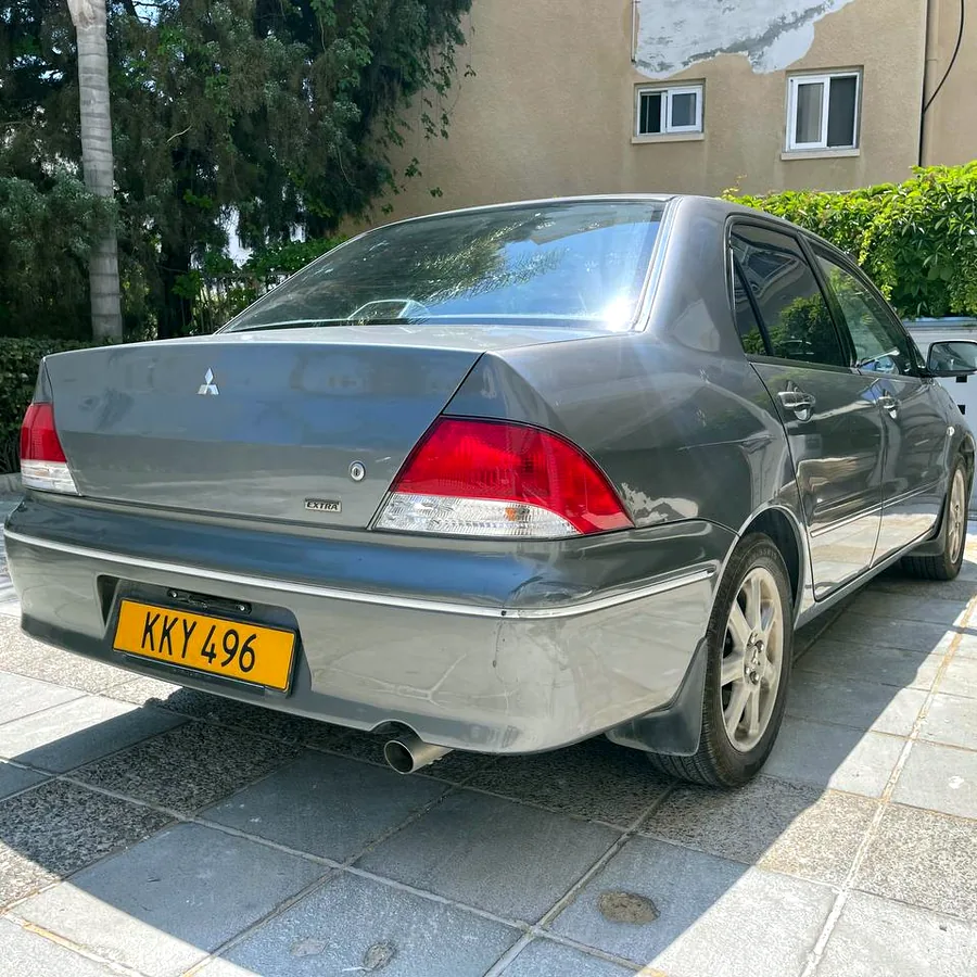 Mitsubishi Lancer 2001, автомат