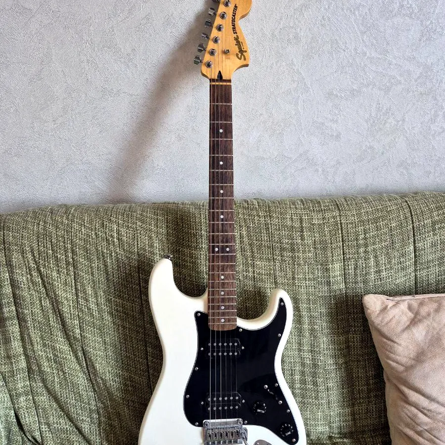 Электрогитара Fender Squier Stratocaster Affinity