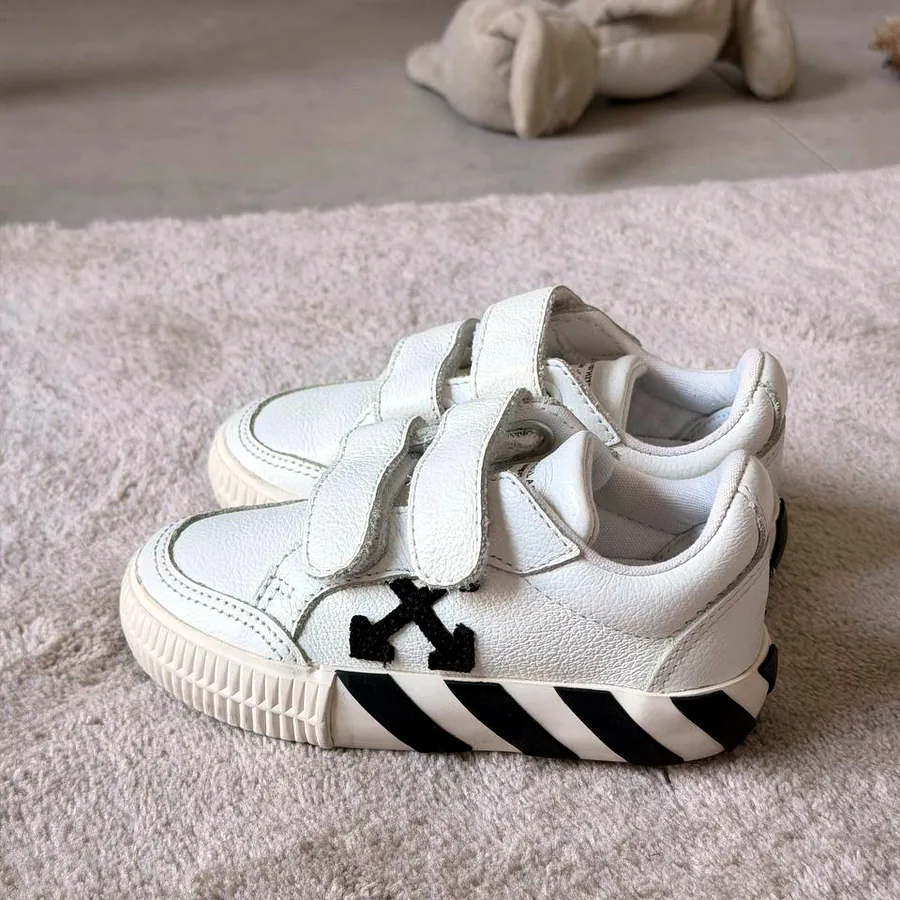 Детские кеды Off White оригинал, размер 24