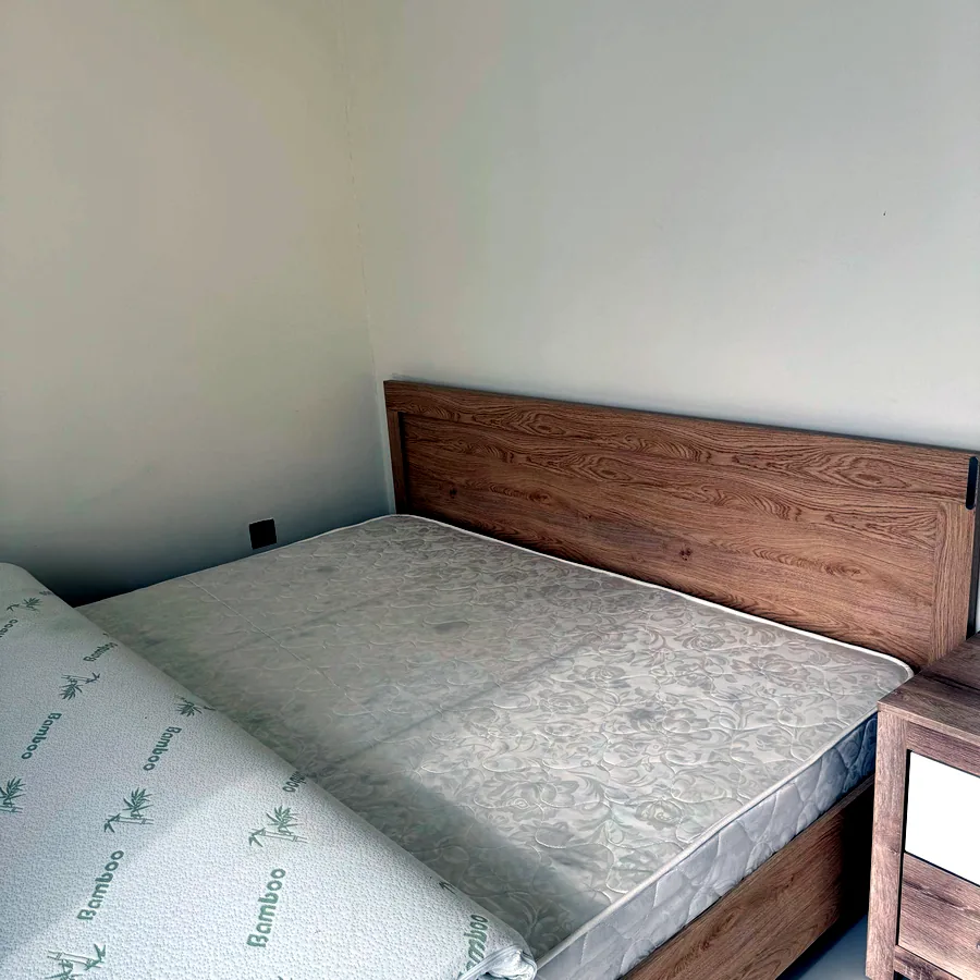 Кровать King Size 180×200 с тумбами и матрасом