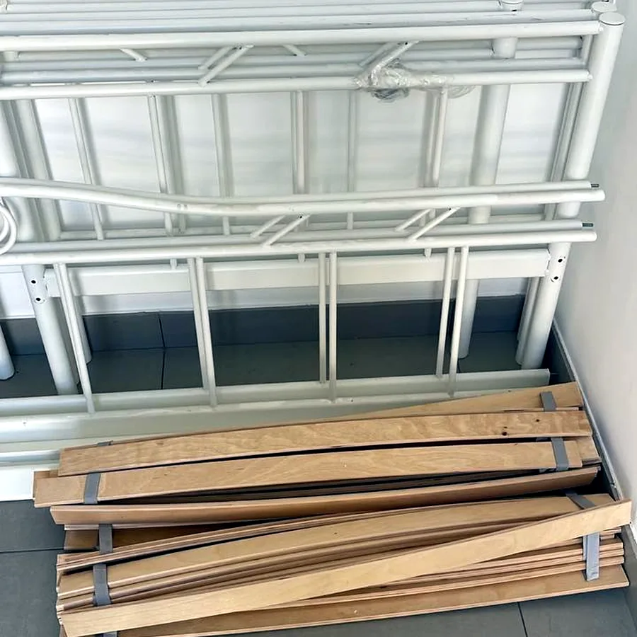 Кровать Ikea разобранная