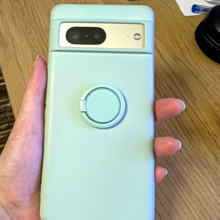 Google Pixel 7, 128 GB, заднее стекло с трещинами