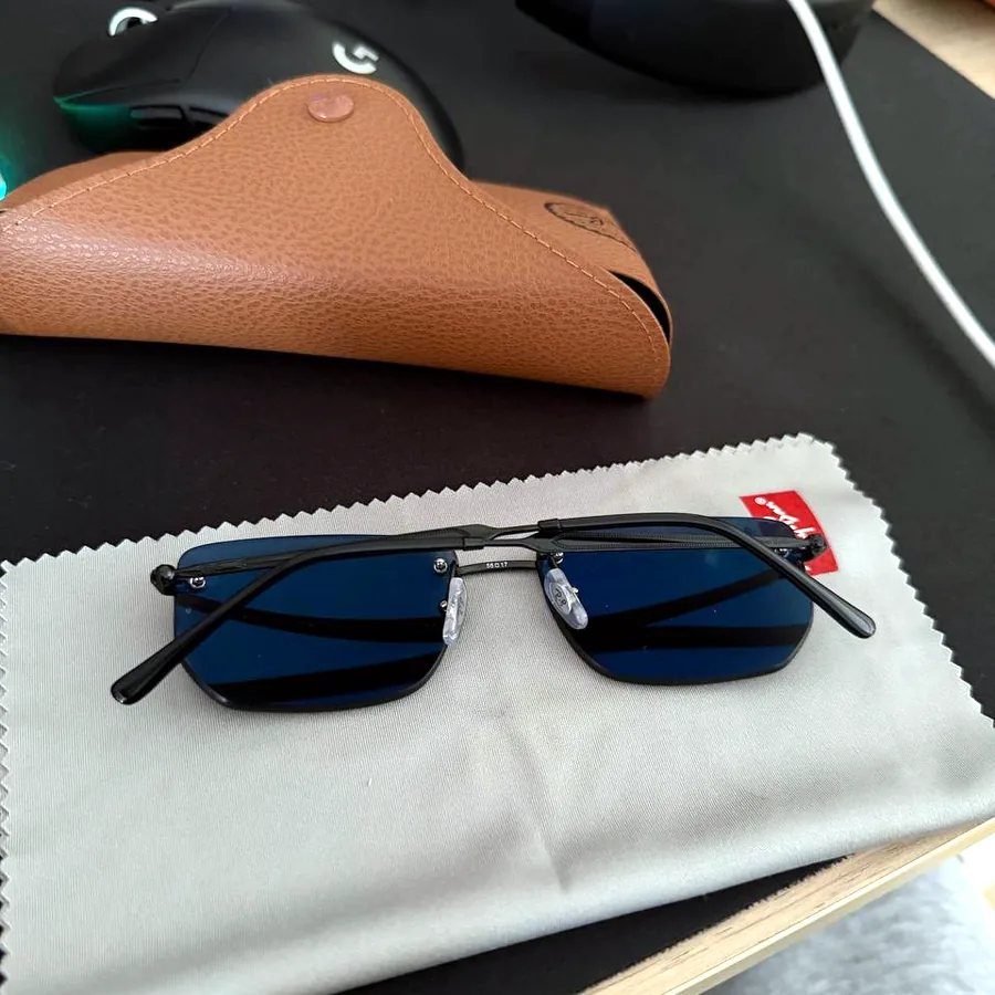 Солнцезащитные очки Ray-Ban оригинальные
