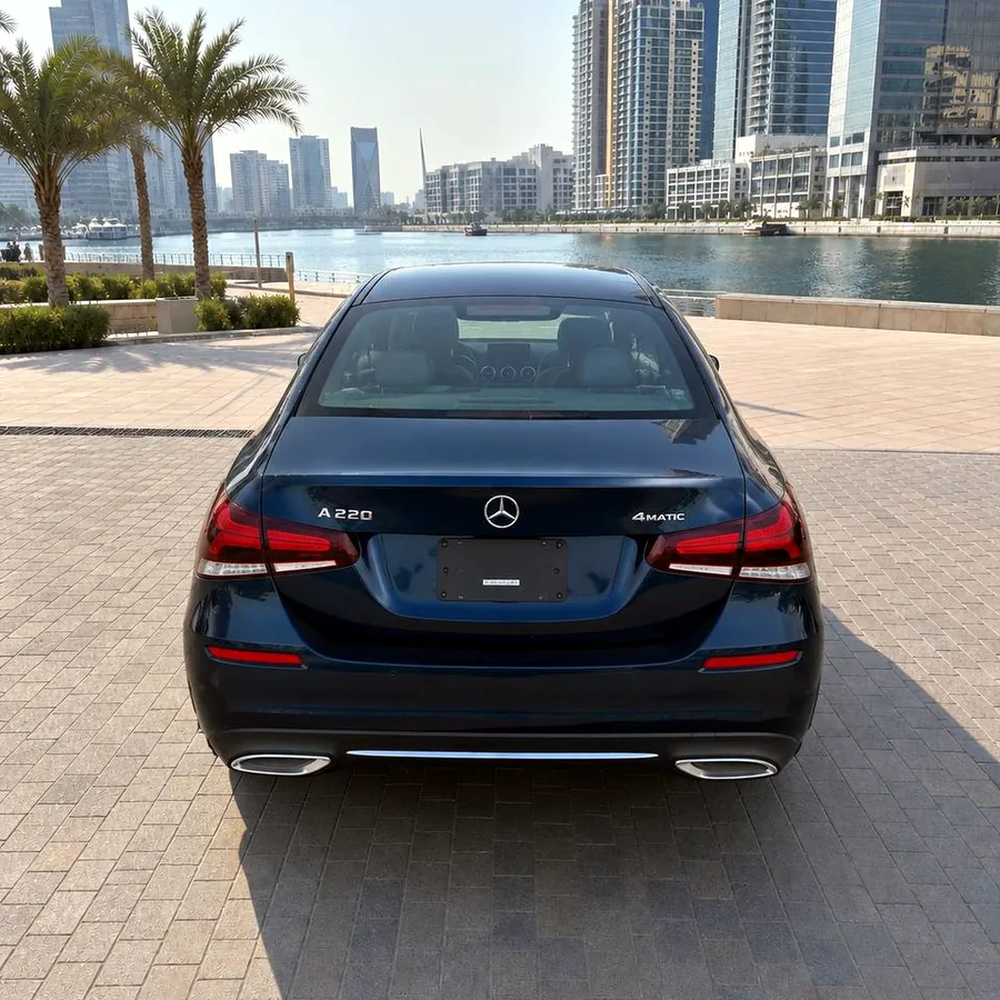 Mercedes A220 4MATIC 2023, пробег 5761 км