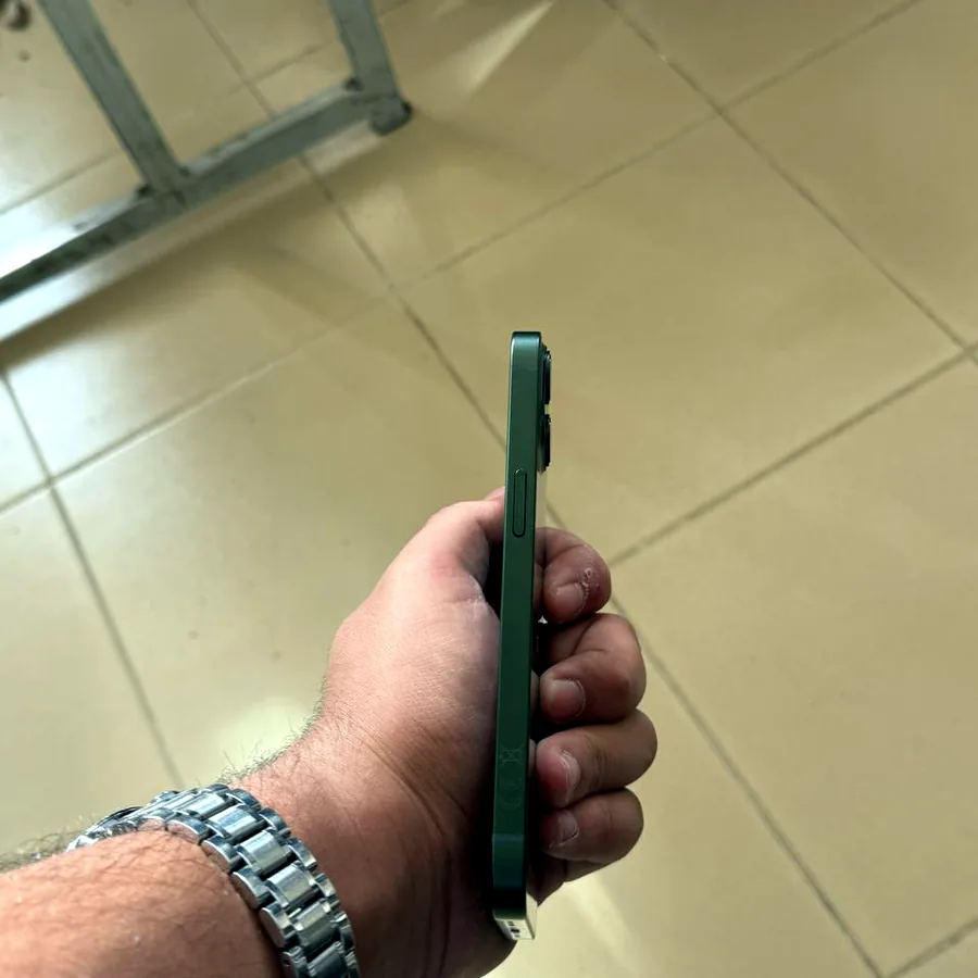 iPhone 13, 128GB, 80% батареи