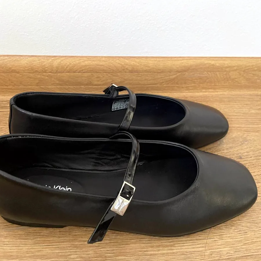 Балетки Calvin Klein Mary Jane, размер 37