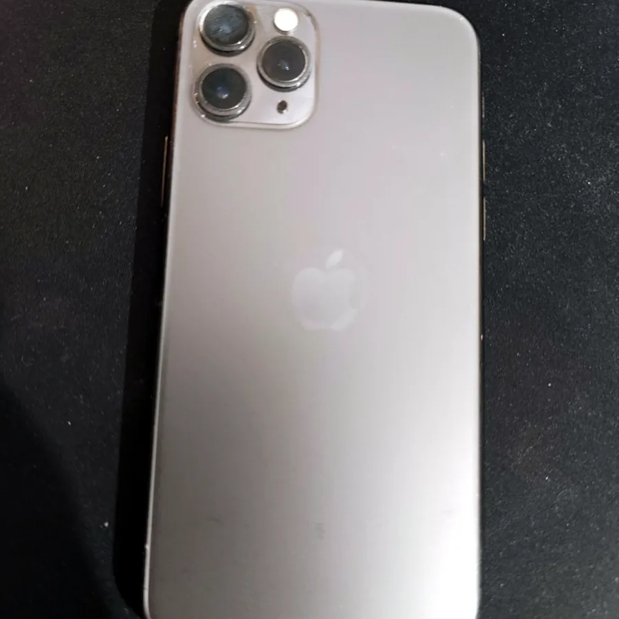 iPhone 11 Pro 64 ГБ, батарея 88%
