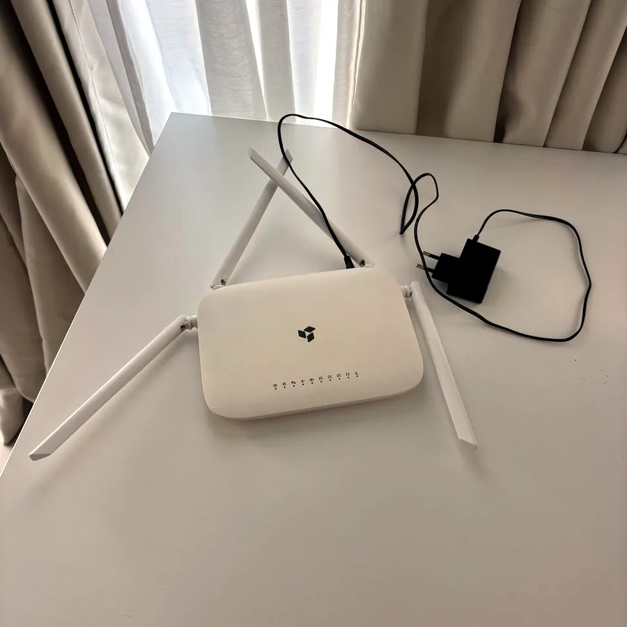 Wi-Fi роутер SNR-CPE-ME2-Lite