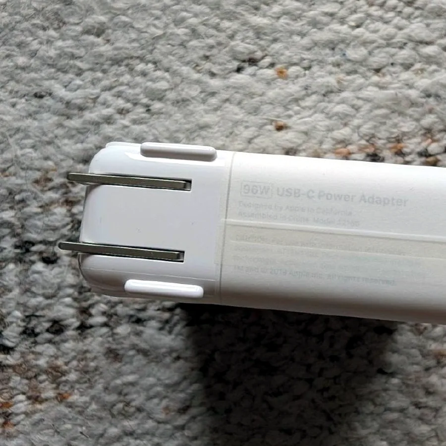 Apple 96W USB-C Power Adapter, оригинальный