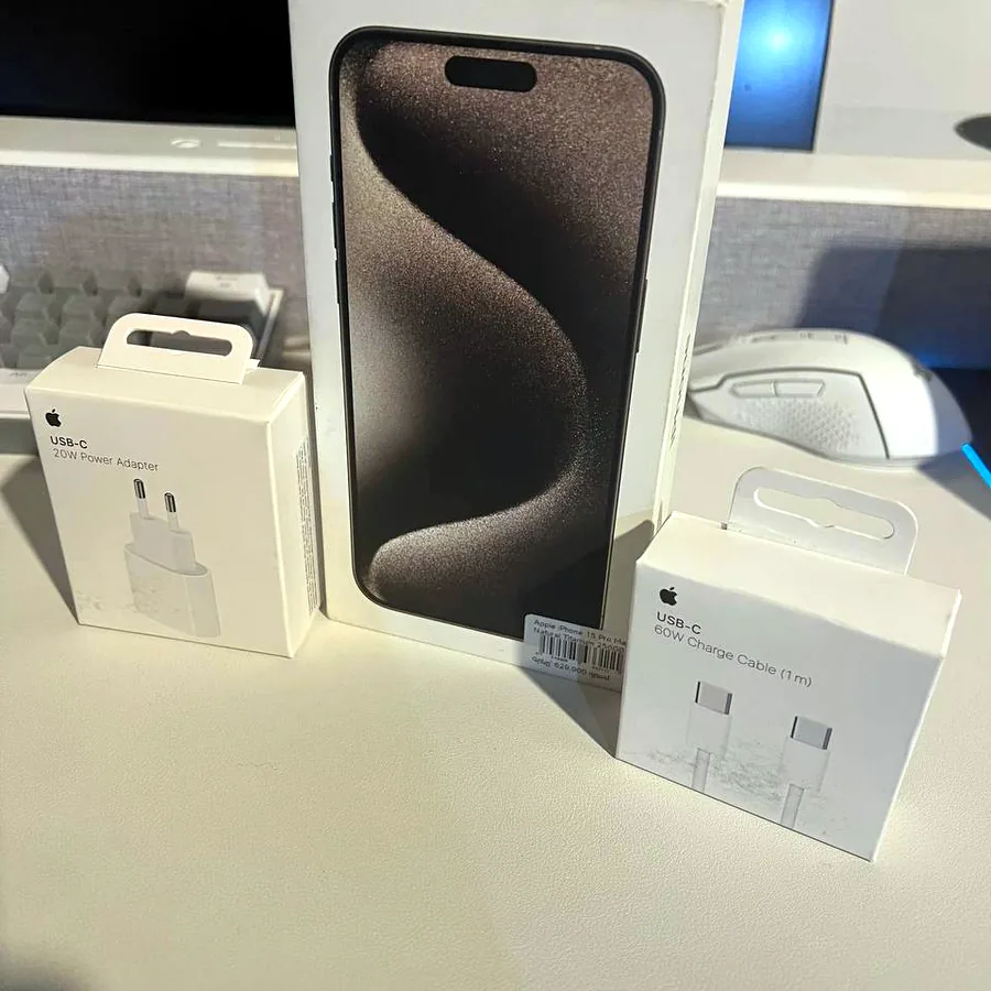iPhone 15 Pro Max Natural Titanium 256 GB