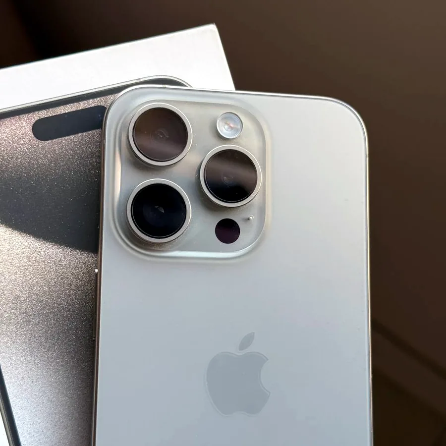 iPhone 15 Pro, 512 ГБ, состояние отличное