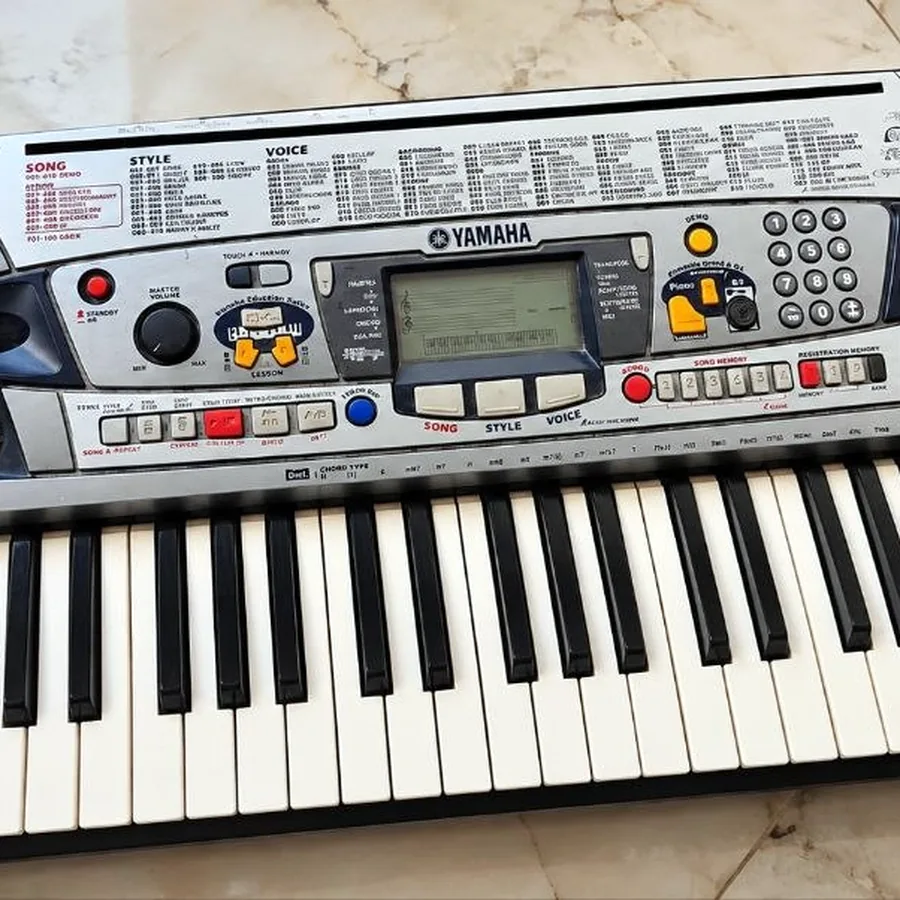 Yamaha PSR-280 синтезатор, 61 клавиша