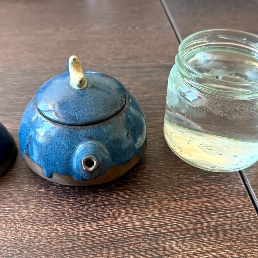 Чайник из чёрной глины для чайной церемонии, ручная работа