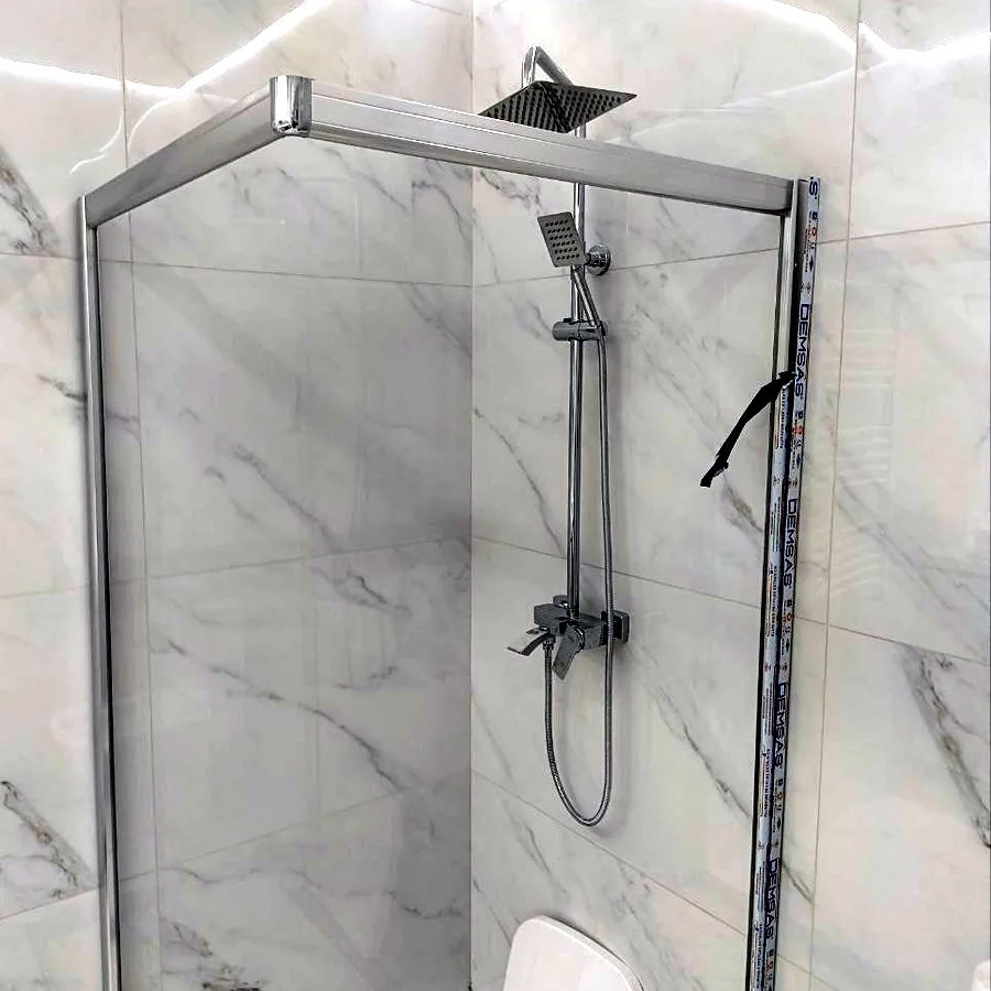 Душевая кабина, стекло 0,8 мм, 90×90