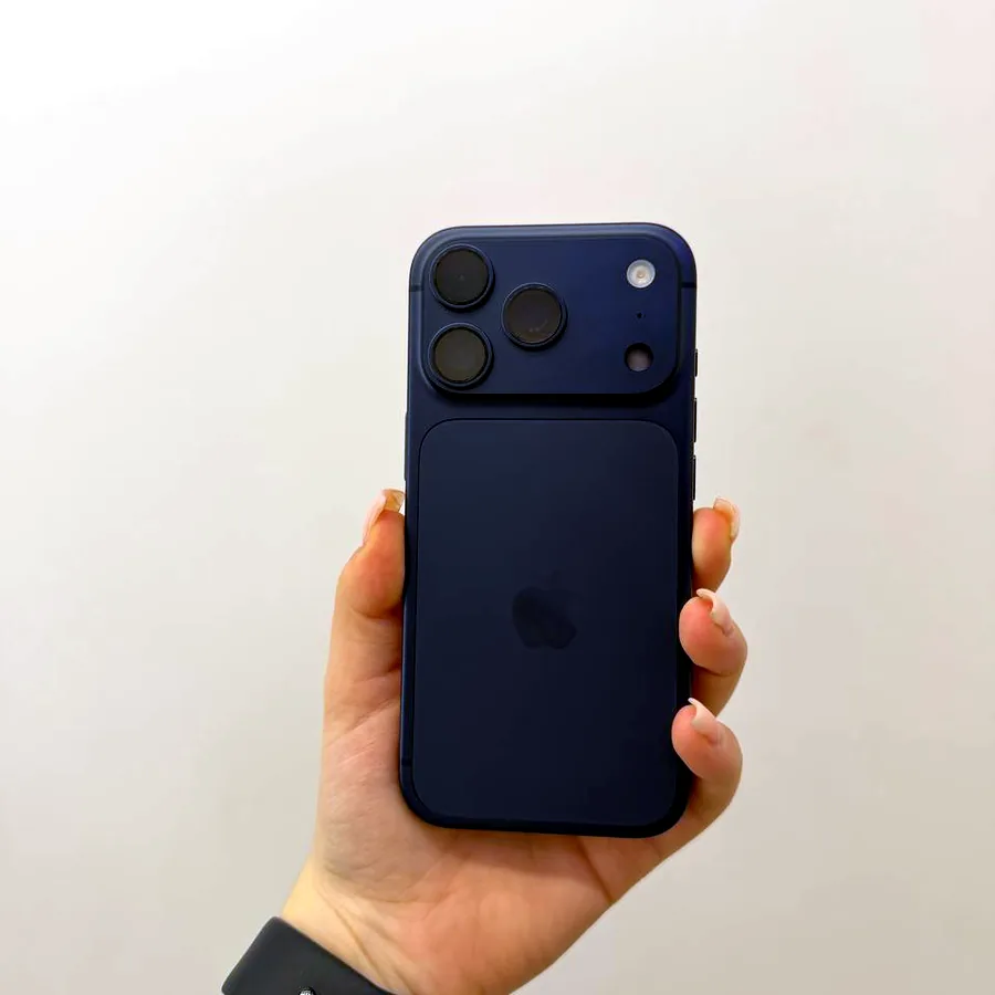 iPhone 17 Pro, 256 GB, Blue, состояние 99%