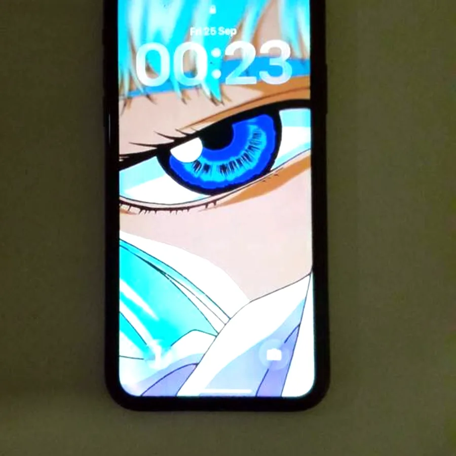 iPhone 11, 128 ГБ, задняя панель разбита