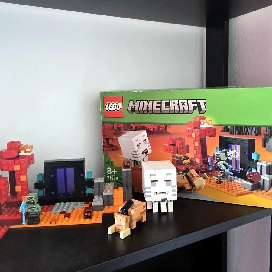 LEGO Minecraft The Nether Portal Ambush 21255