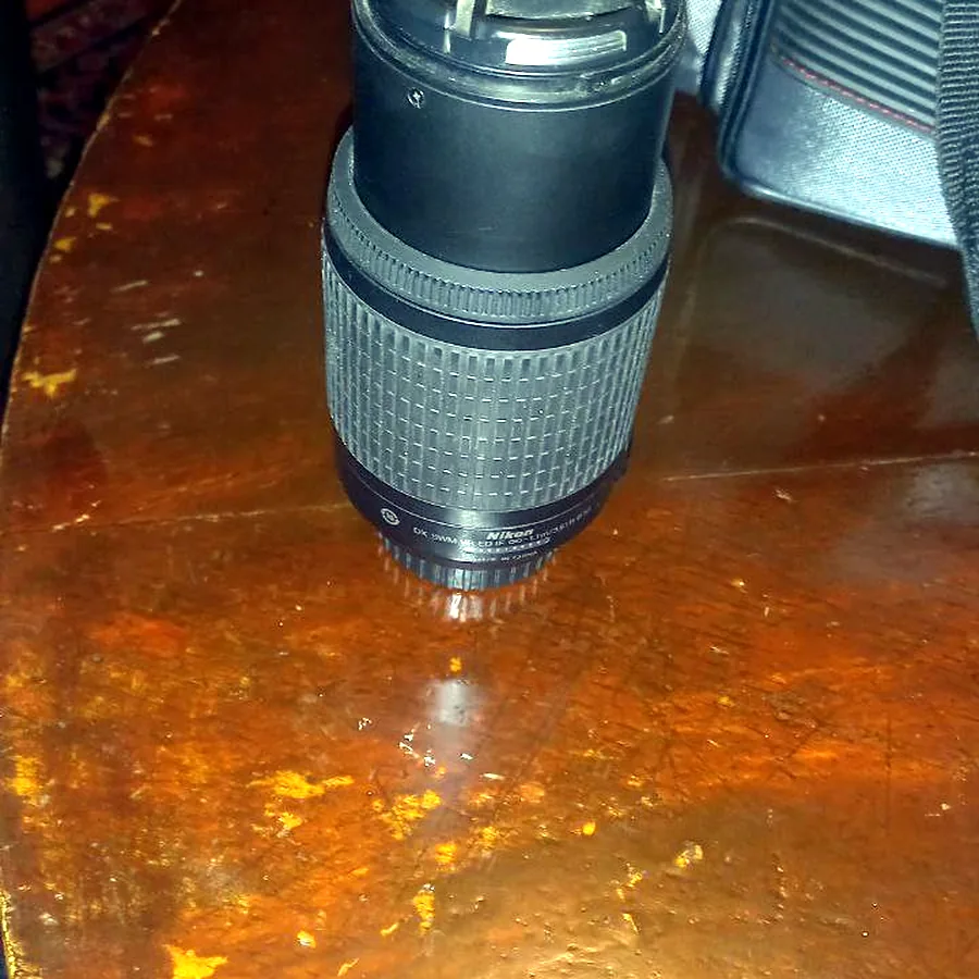Объектив Nikon 60 мм