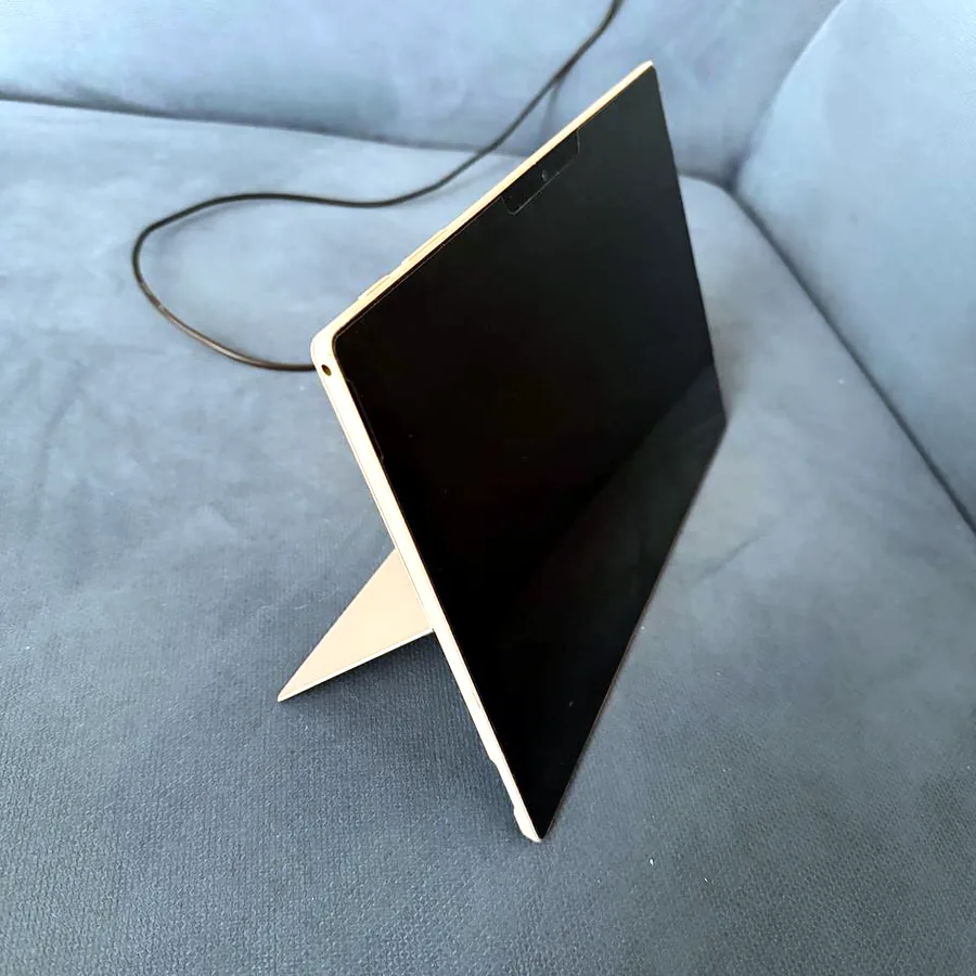 Microsoft Surface Pro 5, 256 GB, i5 7300U