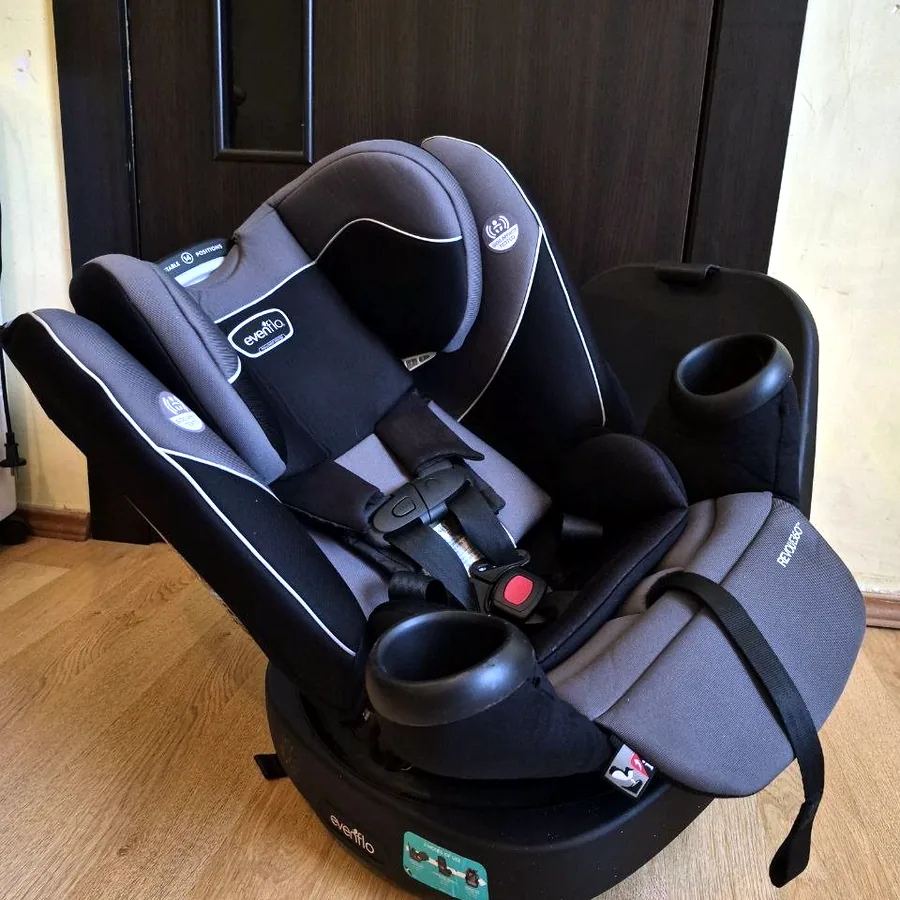 Детское автокресло Evenflo Revolve 360, от рождения до 12 лет