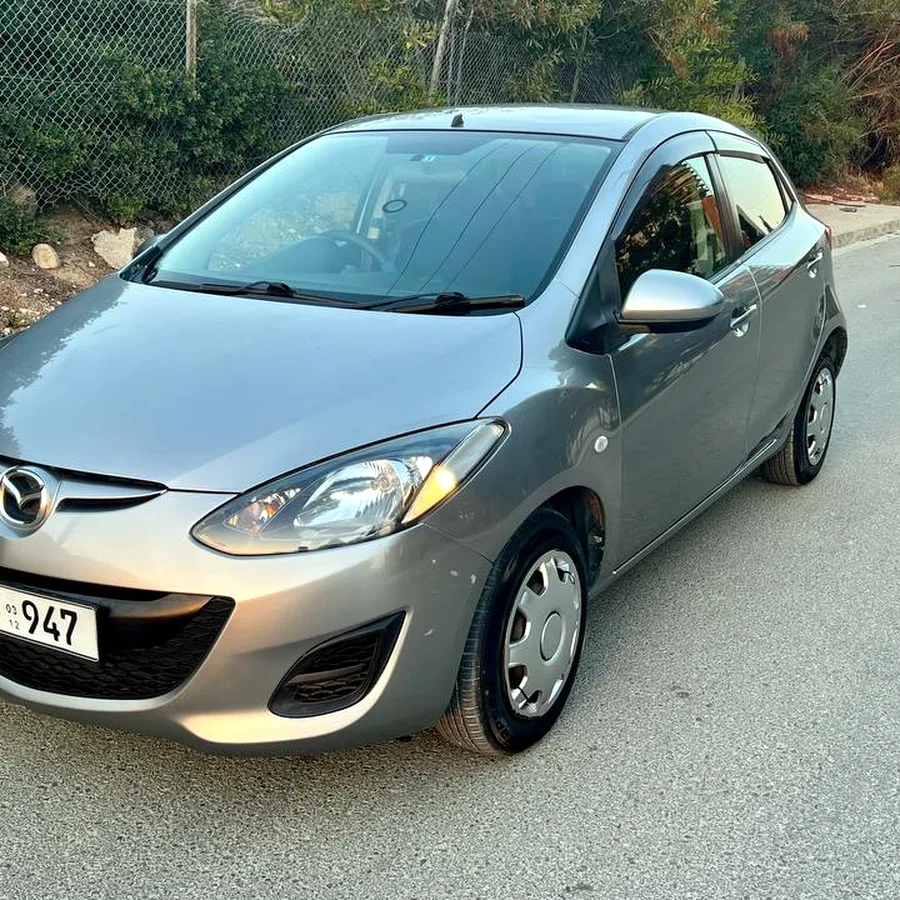 Mazda Demio 2012, 1.5 бензин, автомат, 248 000 км