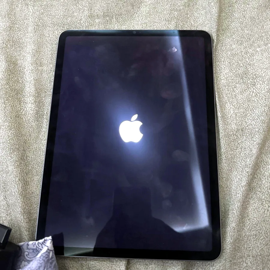 iPad Pro 11 дюймов, 3-е поколение, 128 ГБ
