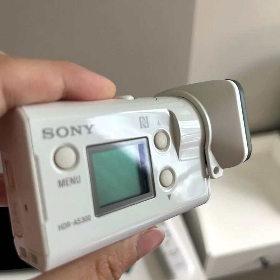 Экшн-камера Sony AS300, 1080p, полный комплект