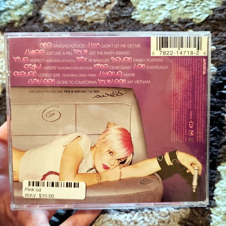 CD P!nk "M!ssundaztood", оригинал из Канады