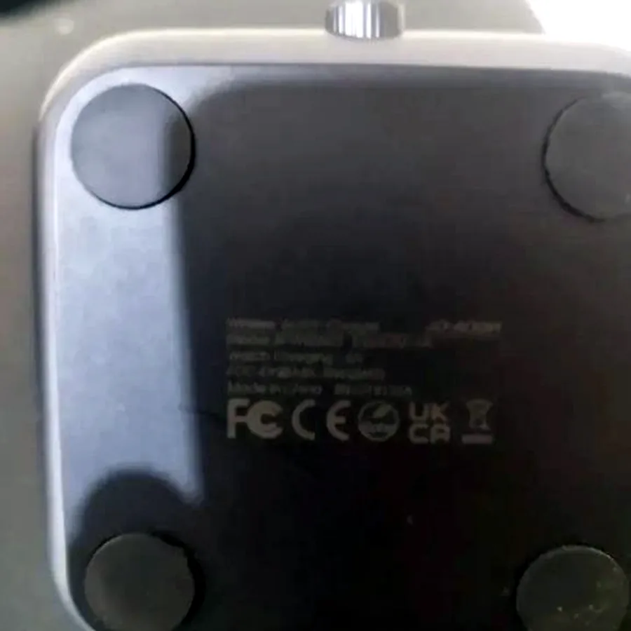 Зарядка Apple Watch, идеальное состояние