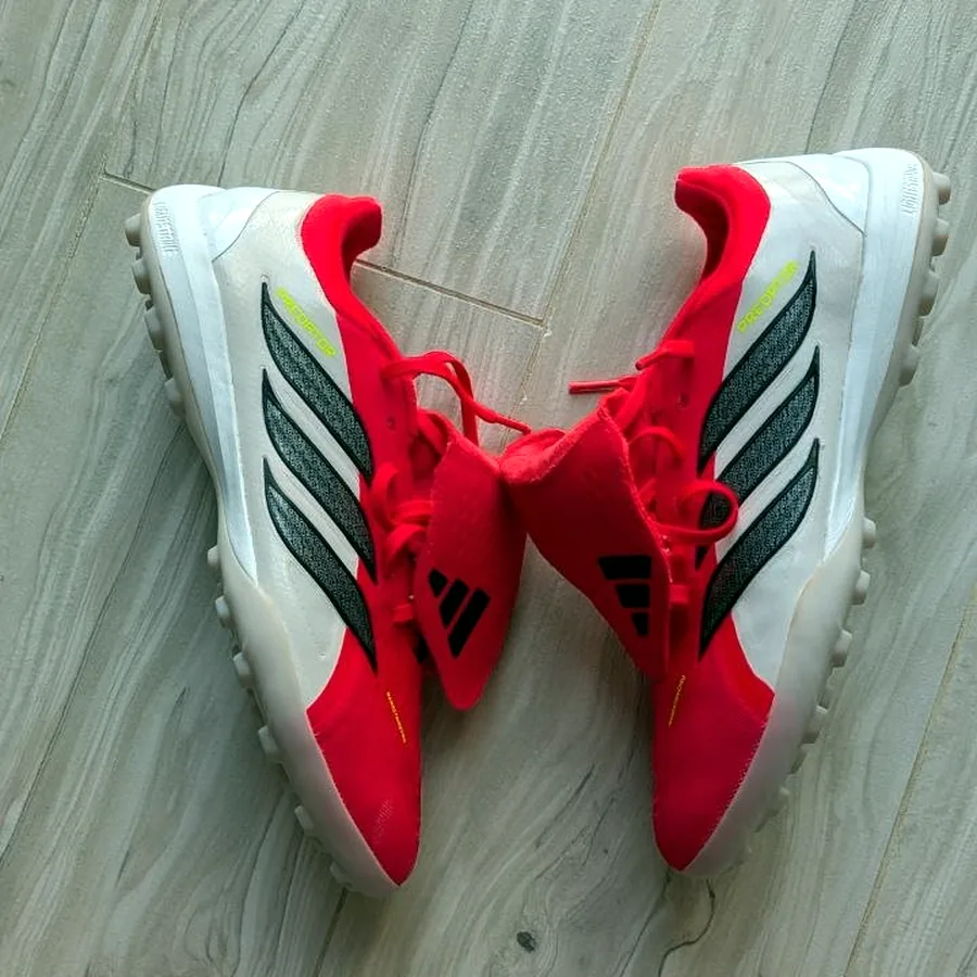 Бутсы Adidas Predator Pro, размер 41