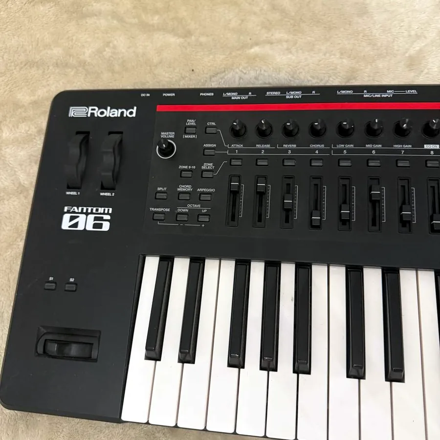 Roland FANTOM-06, профессиональный синтезатор