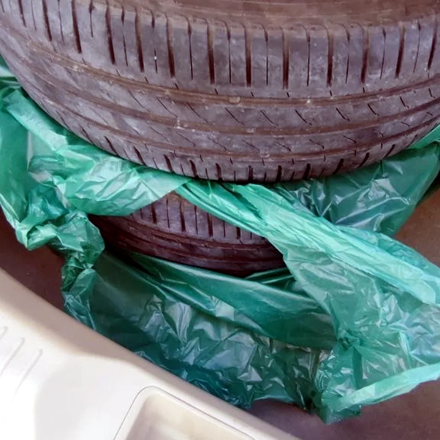 Шины IRIS 195/65 R15, протектор 60%