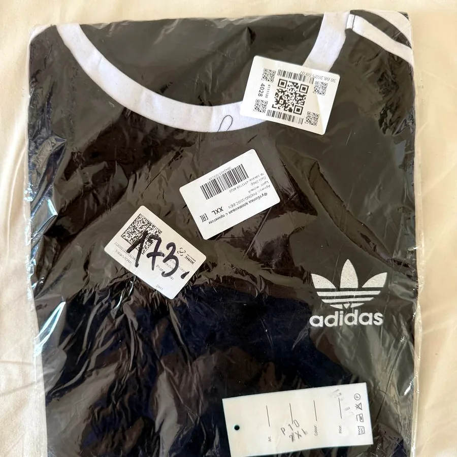Футболка Adidas, размер XXL
