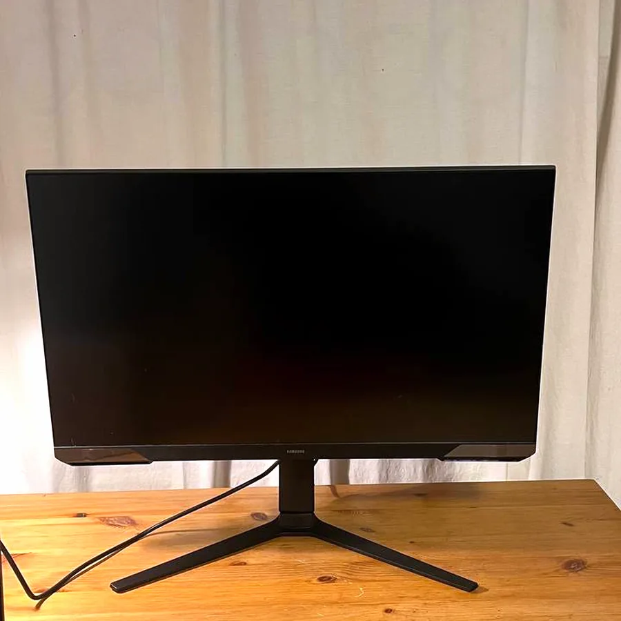 Монитор Samsung Odyssey G5 G50D 27 дюймов