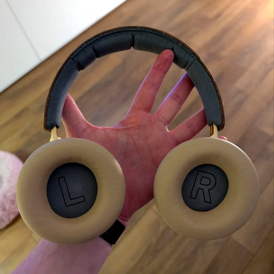 Bang & Olufsen Beoplay H9 3rd Gen, отличное состояние