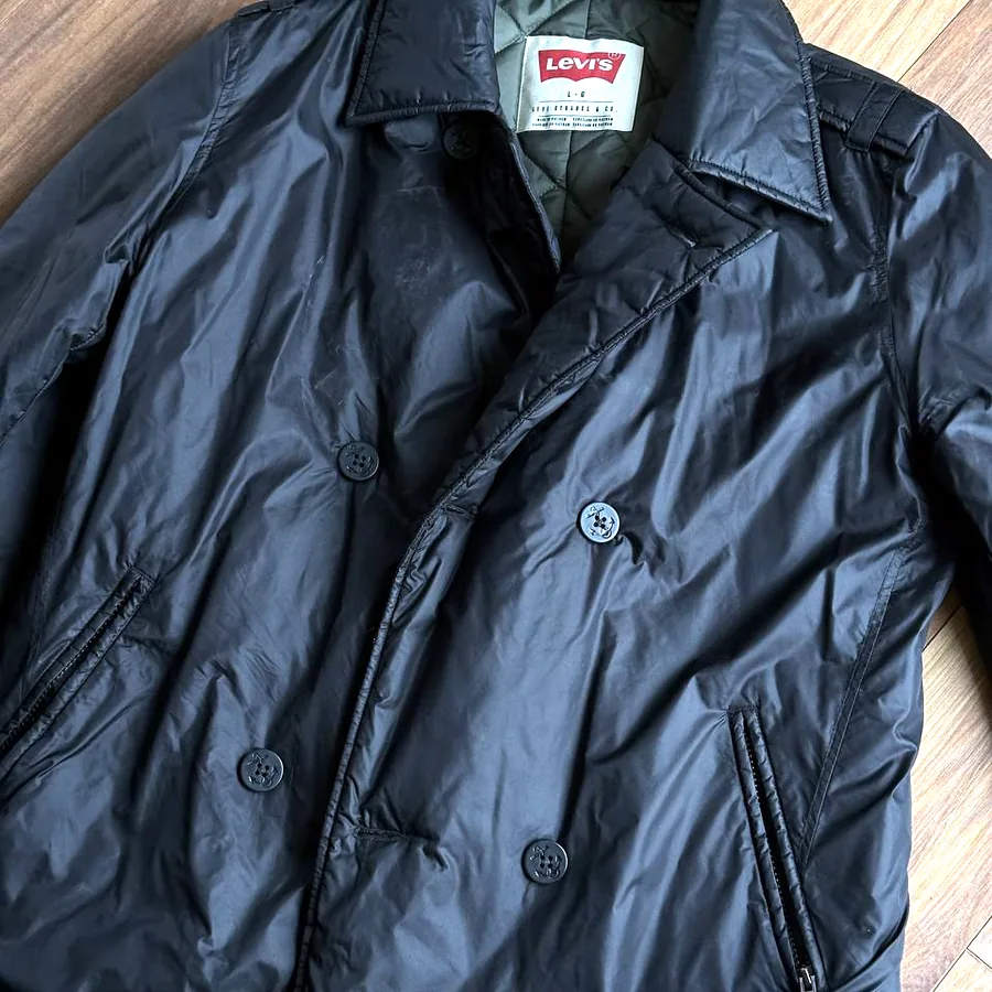 Мужская куртка Levi's, размер L