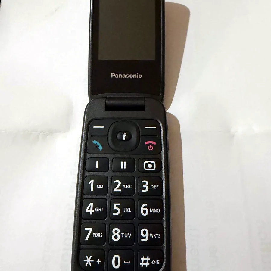 Телефон Panasonic KX-TU410EXB 4G, на гарантии