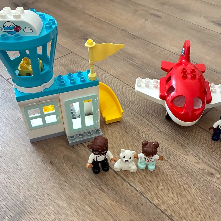 LEGO DUPLO 10961 Airplane & Airport