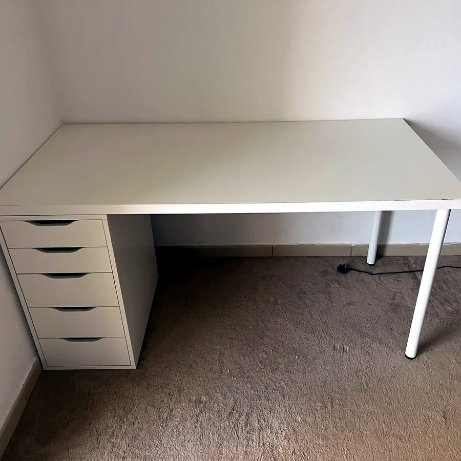 Рабочий стол IKEA 150х75