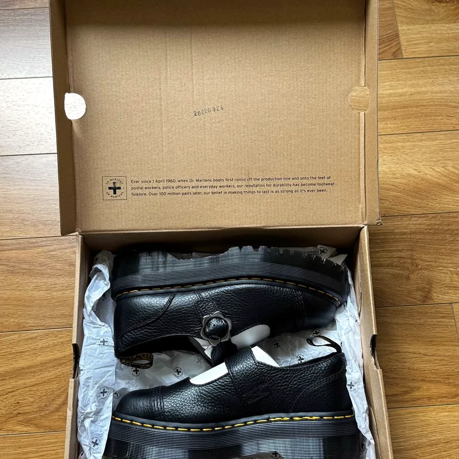 Dr. Martens Addina, размер EU39, новые