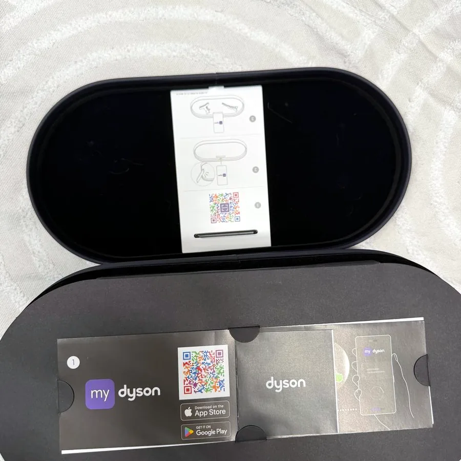 Dyson новый, не использовался, международная гарантия