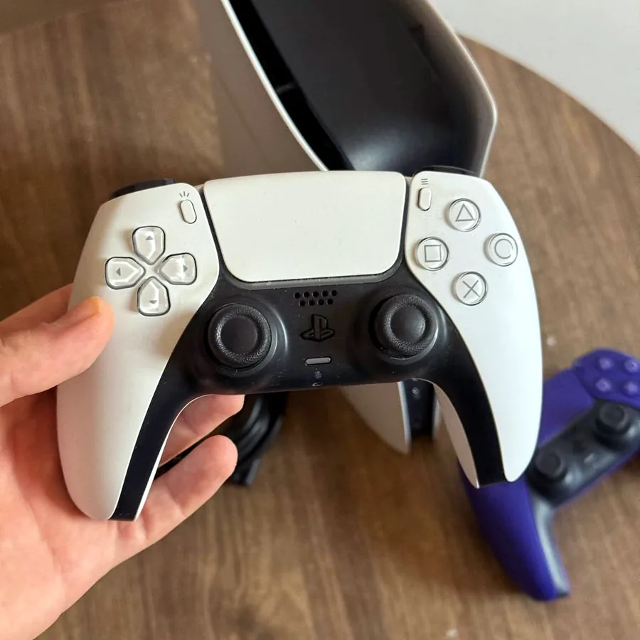 PlayStation 5, почти новая