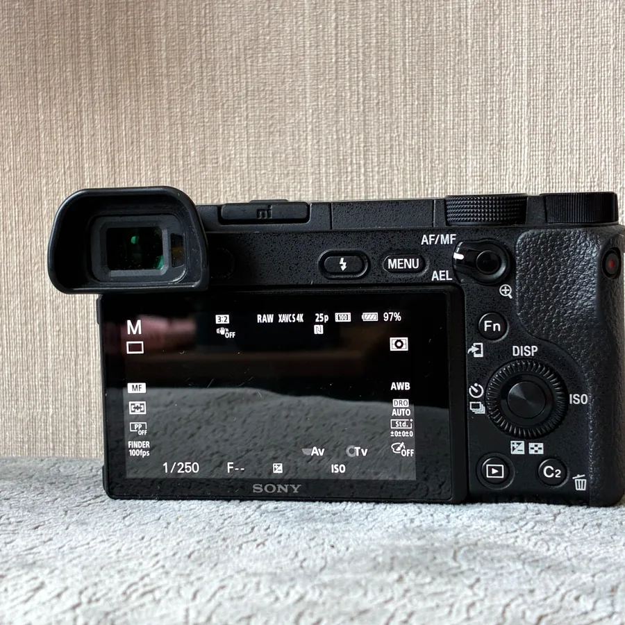 Sony A6300, 24MP, 4K видео