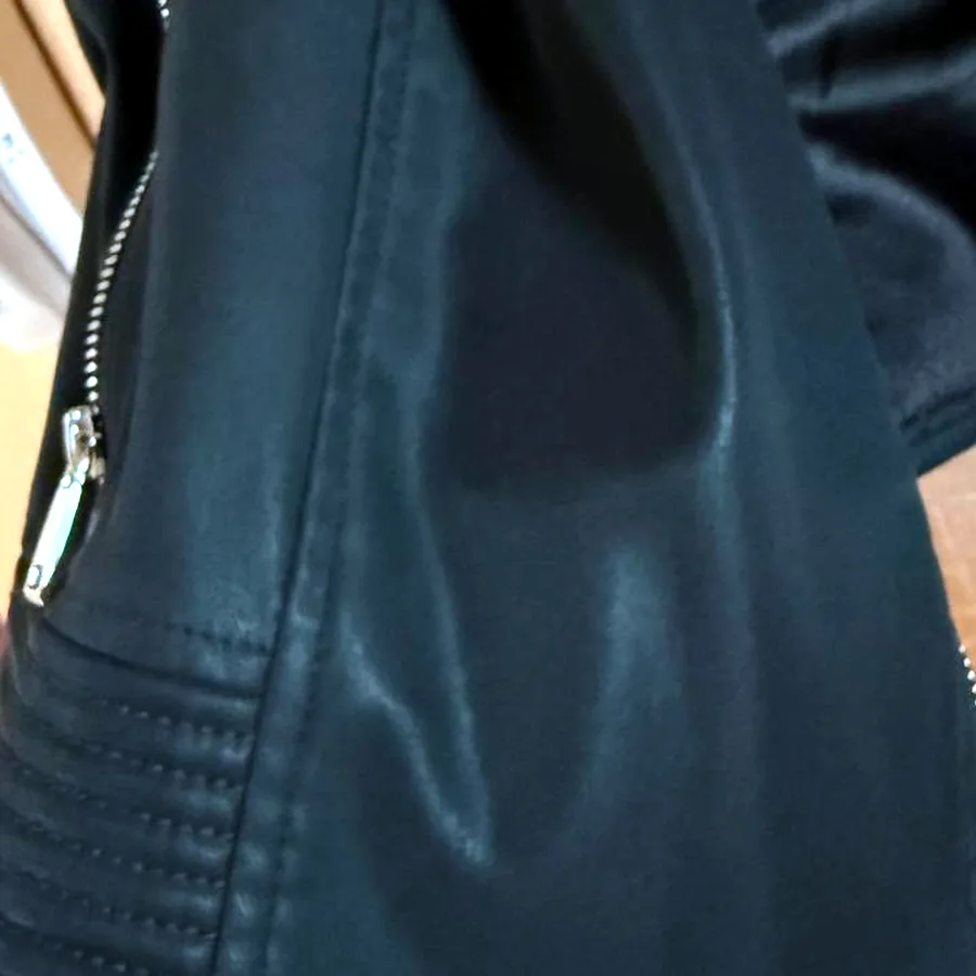 Куртка Guess оригинал, размер S