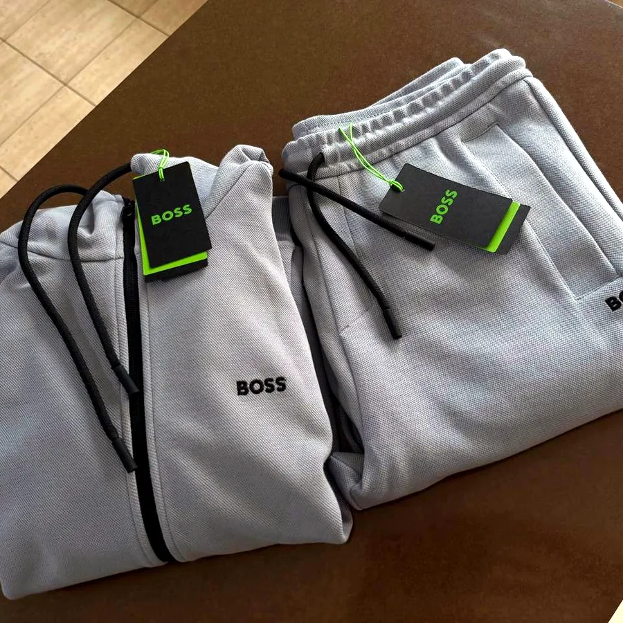 Спортивный костюм BOSS, размер M, новый