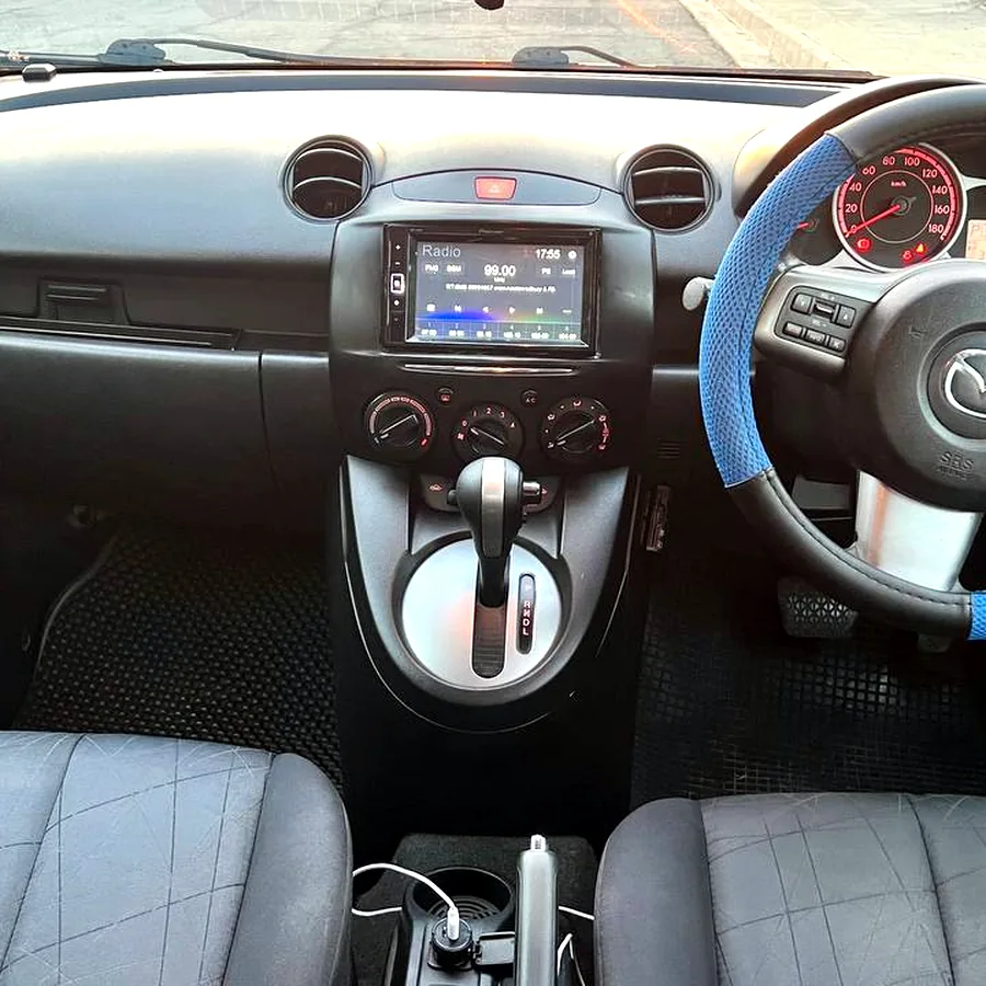 Mazda Demio 2012, 1.5 бензин, автомат, 248 000 км
