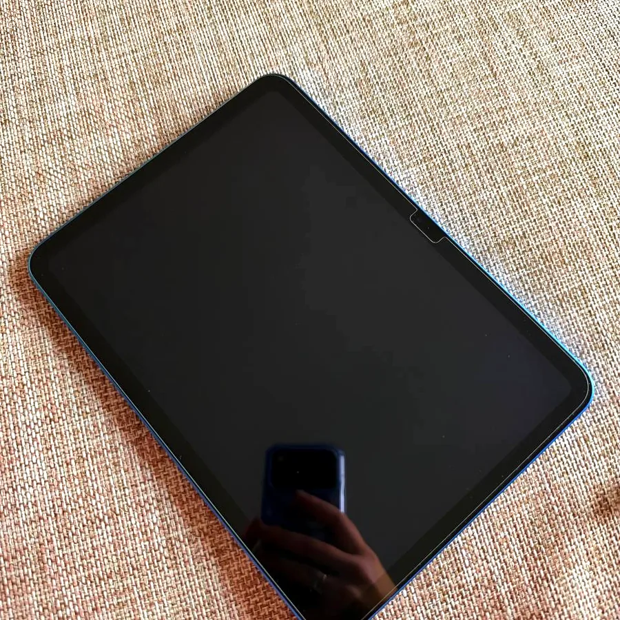 iPad 11-го поколения, 128 ГБ, 2025 года