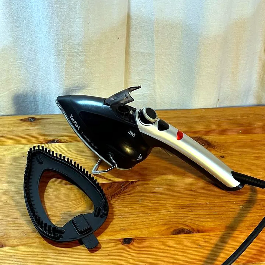 Отпариватель/утюг Tefal