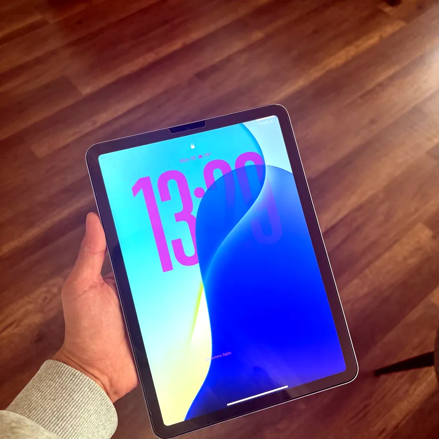 iPad Air 5th gen, M1, 64GB
