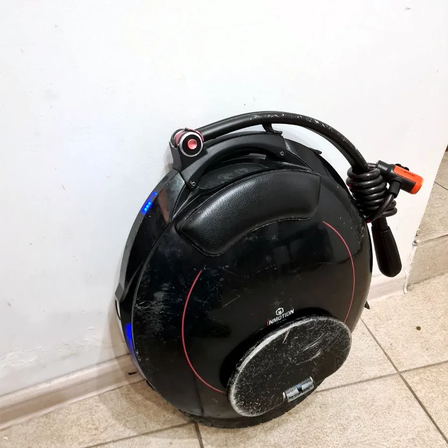 Моноколесо Inmotion V5F, пробег 3700 км